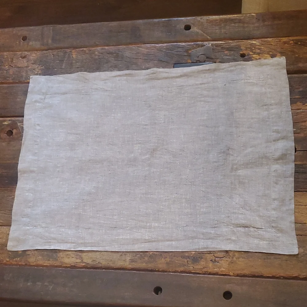 RH Vintage Washed Belgian Linen Lumbar Shams (2)
